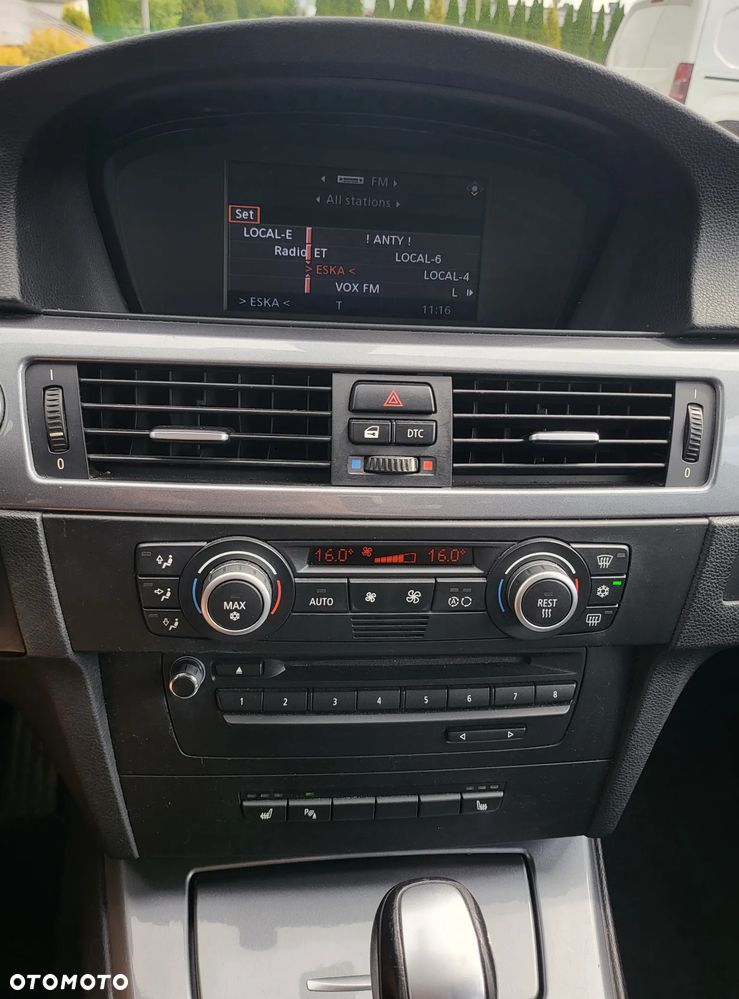 BMW Seria 3 320i Edition Sport - 24