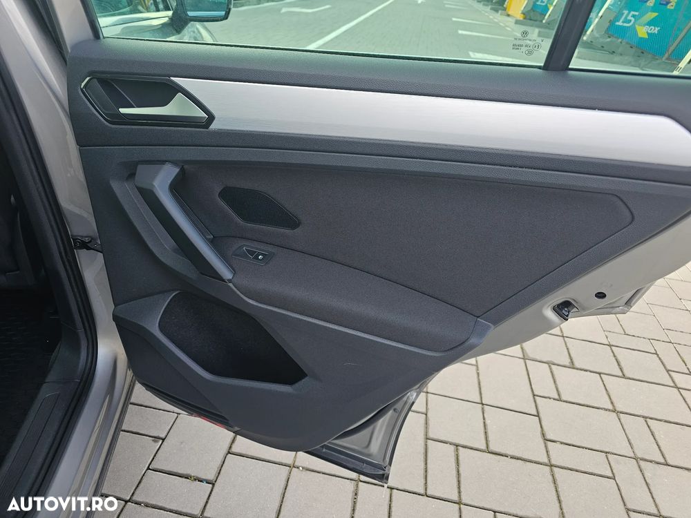 Volkswagen Tiguan 2.0 TDI 4Mot DSG Comfortline - 29