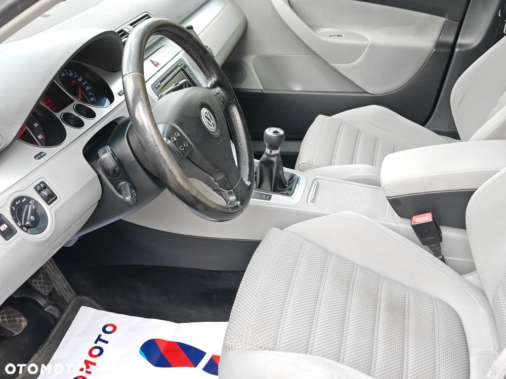 Volkswagen Passat Variant 2.0 TSI Comfortline - 10