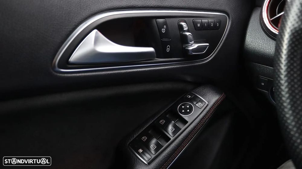 Mercedes-Benz CLA 220 d Shooting Brake AMG Line Aut. - 14