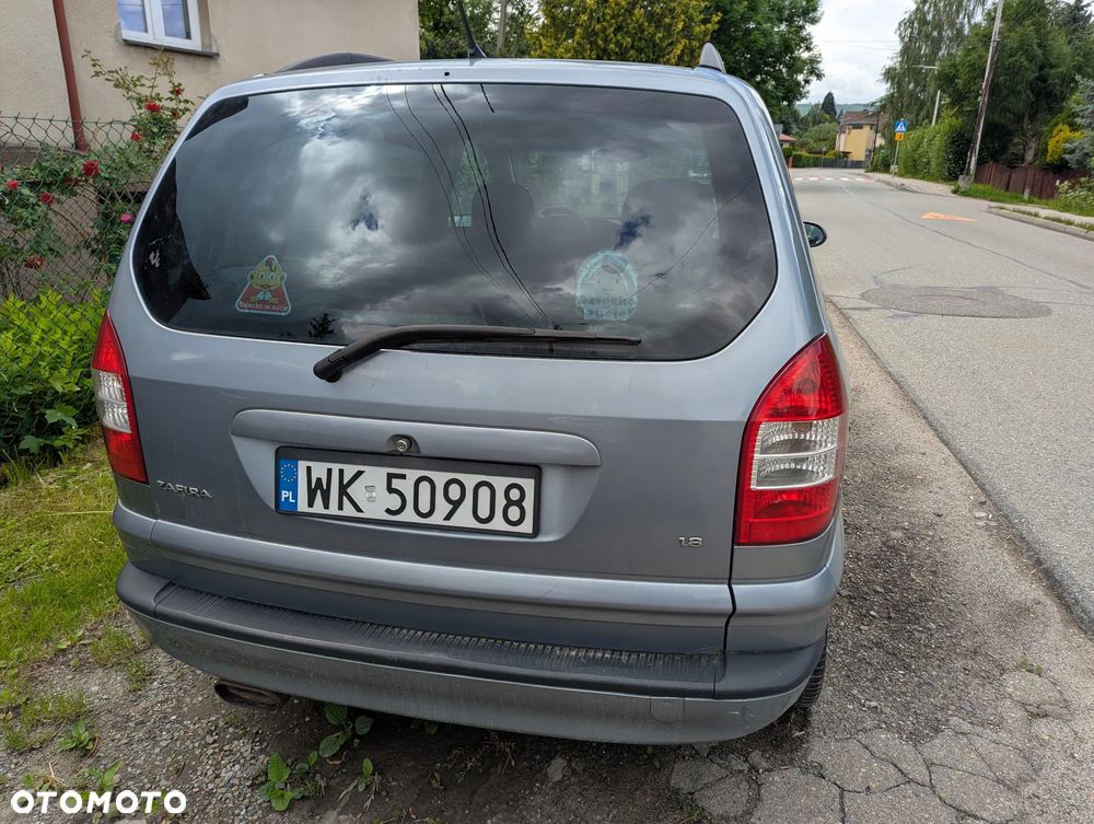 Opel Zafira - 2