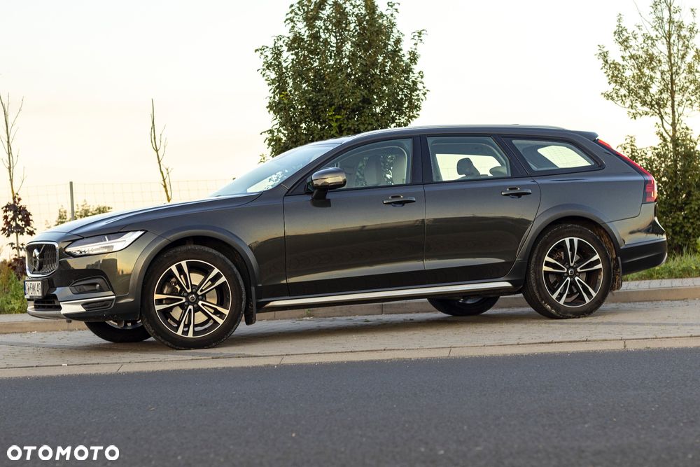 Volvo V90 - 9