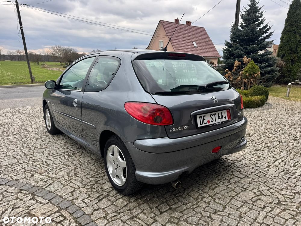 Peugeot 206 75 JBL - 6
