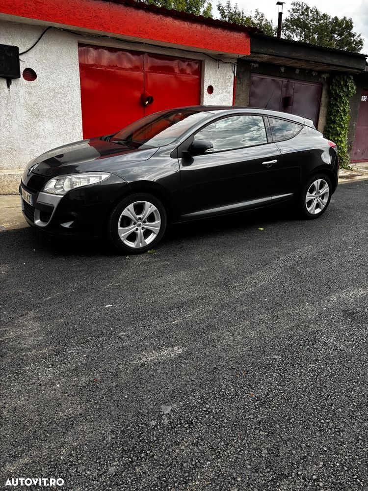 Renault Megane TCe 130 Coupe Dynamique - 4