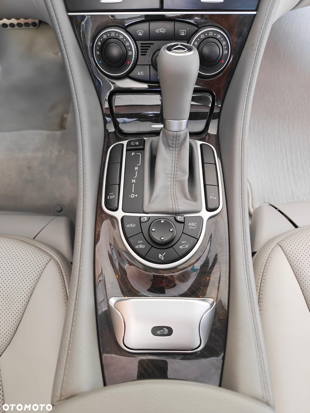 Mercedes-Benz SL 500 - 14