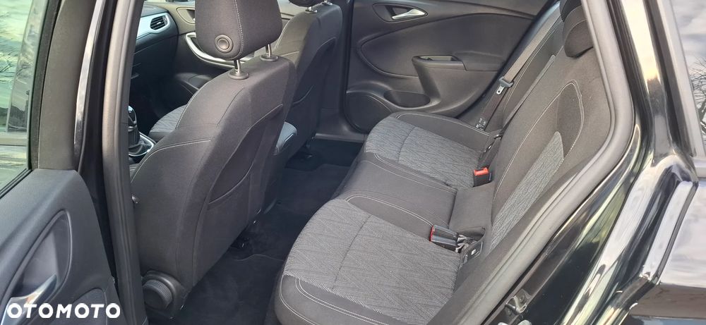 Opel Astra 1.5 D Start/Stop Business Edition - 9