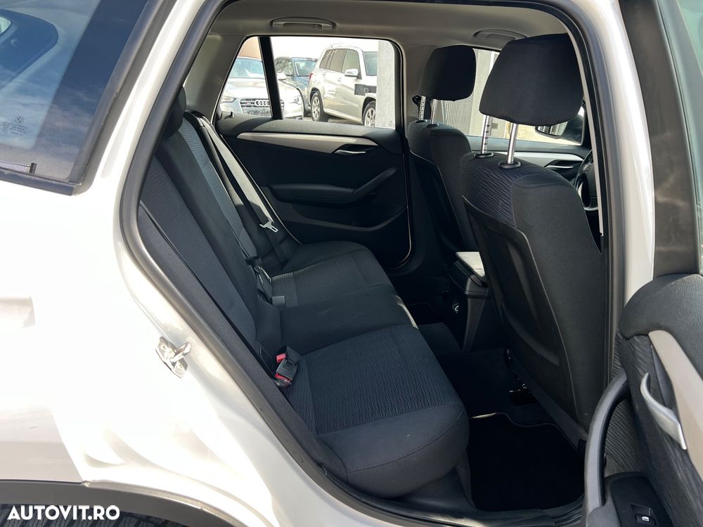 BMW X1 sDrive16d - 15