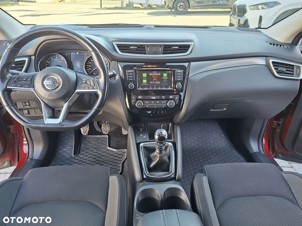 Nissan Qashqai 1.3 DIG-T Acenta EU6d - 16