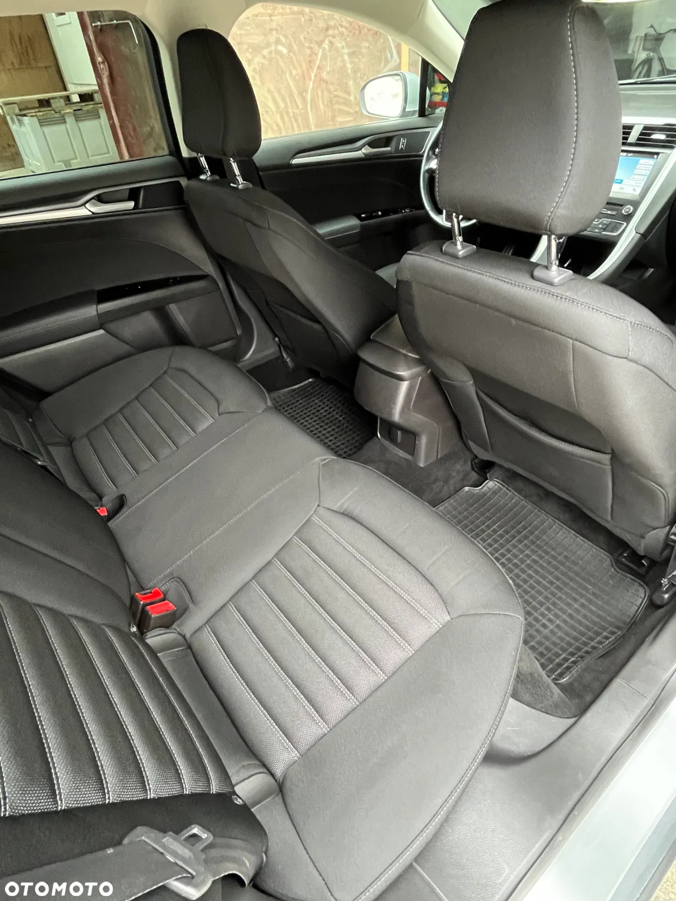 Ford Mondeo - 22