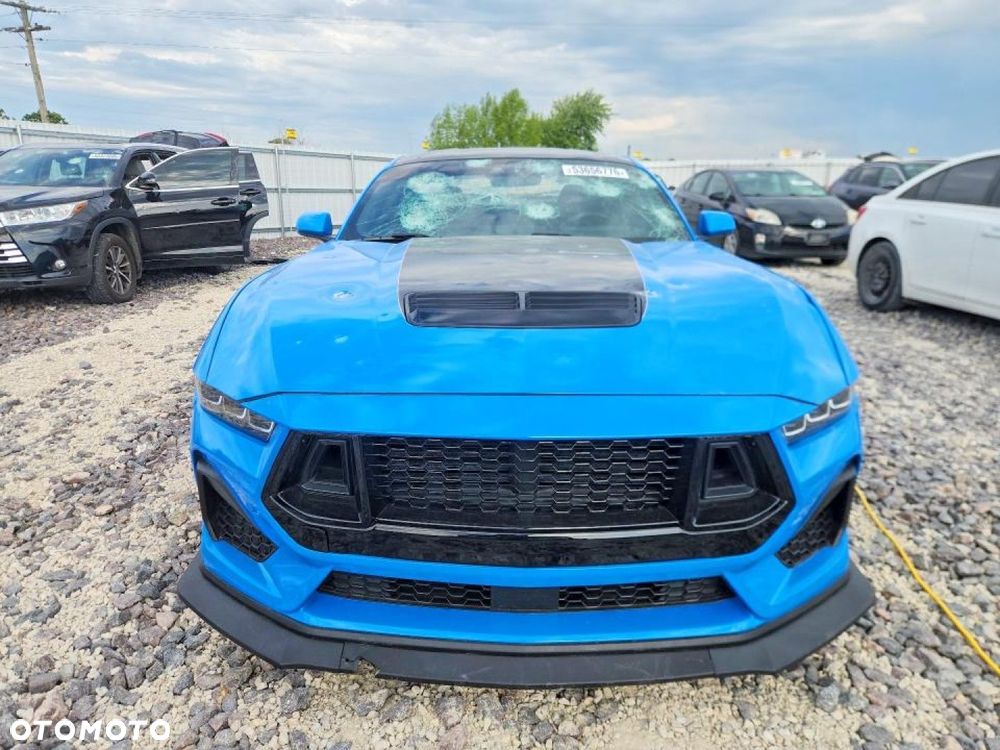 Ford Mustang - 6