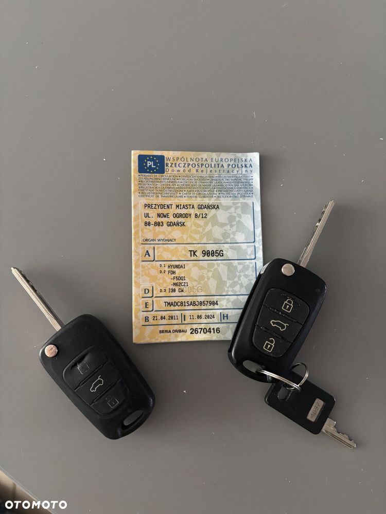 Hyundai i30 1.6 CRDi Premium - 17