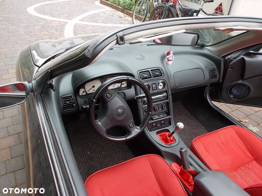 MG MGF - 5