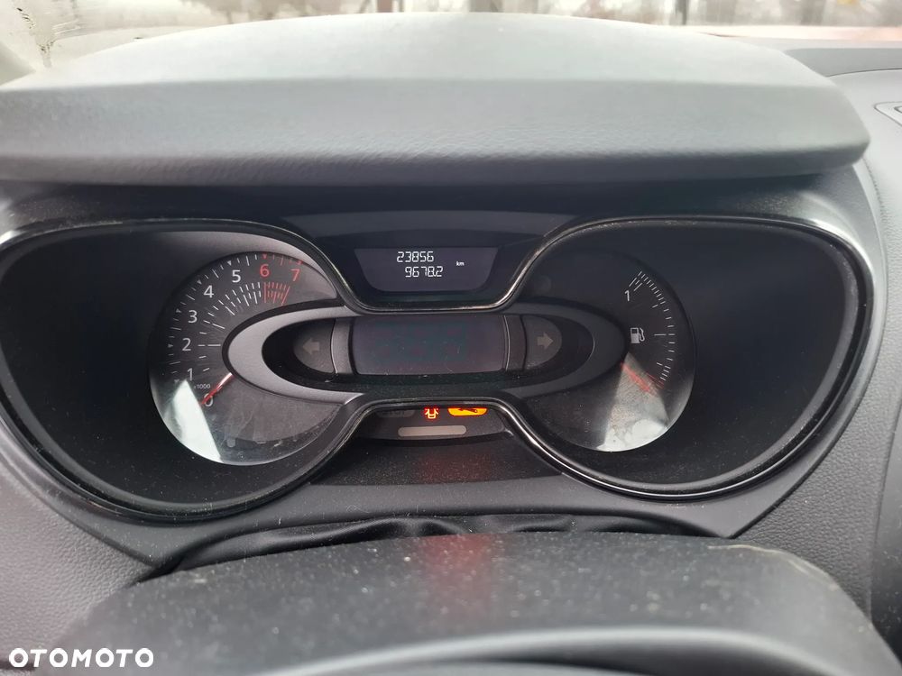 Renault Captur - 12