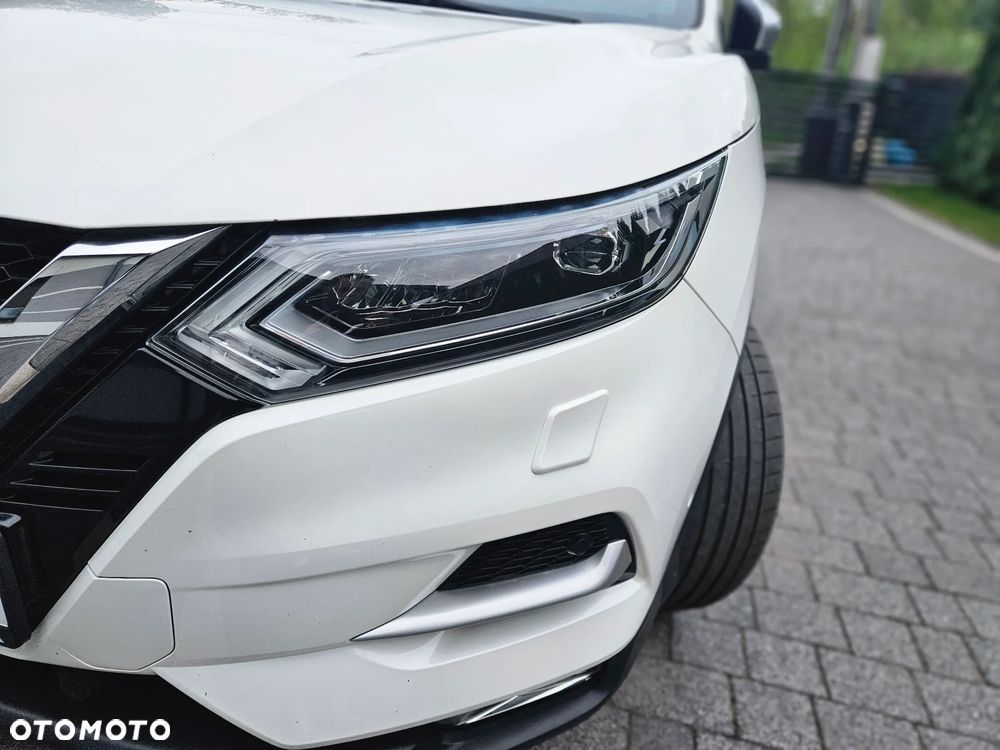 Nissan Qashqai - 2