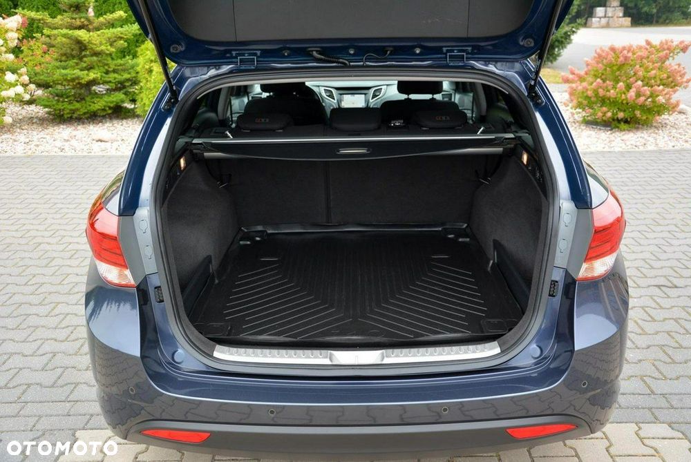 Hyundai i40 1.7 CRDi BlueDrive Comfort DCT - 37