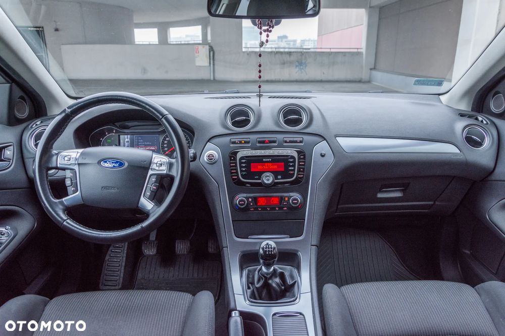 Ford Mondeo 2.0 TDCi Titanium - 14