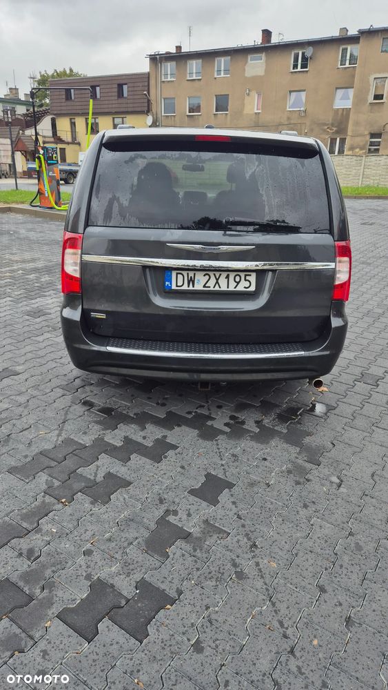 Chrysler Town & Country 3.6 Touring - 4