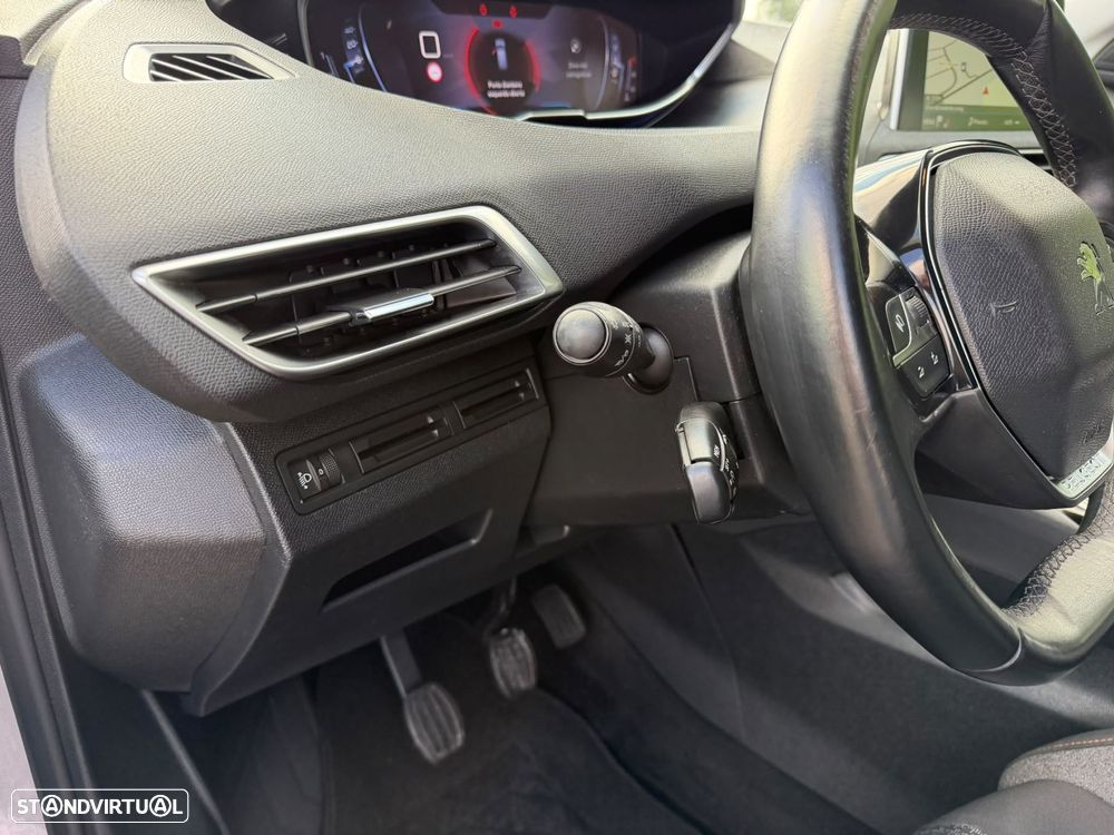 Peugeot 3008 1.5 BlueHDi Active - 27