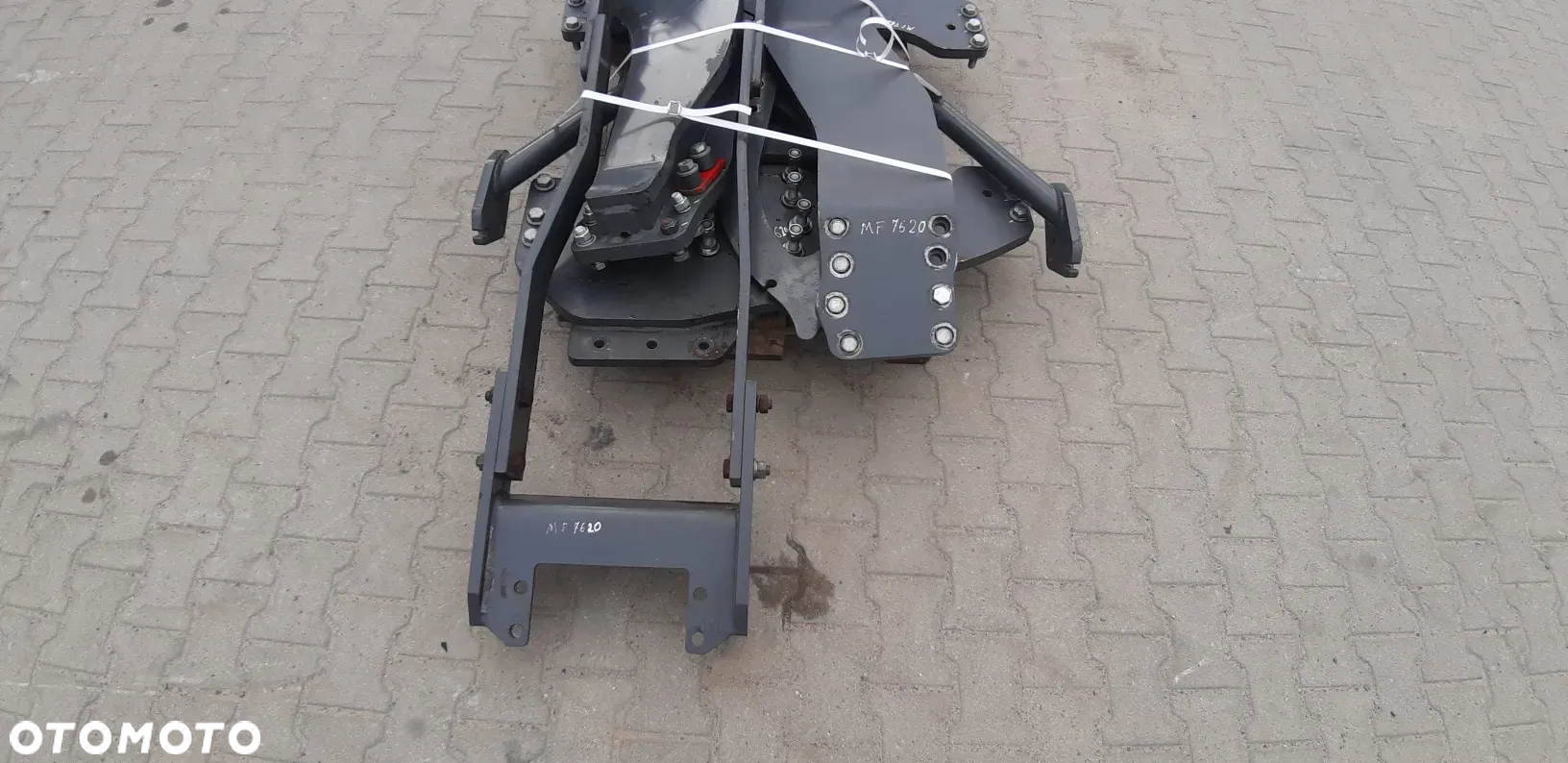 Konsola Adaptacja do ładowacza mailleux Massey Ferguon 7620 - 5