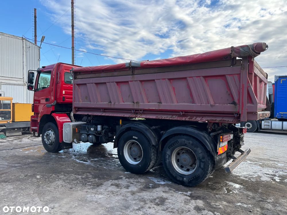 Mercedes-Benz AXOR - 4