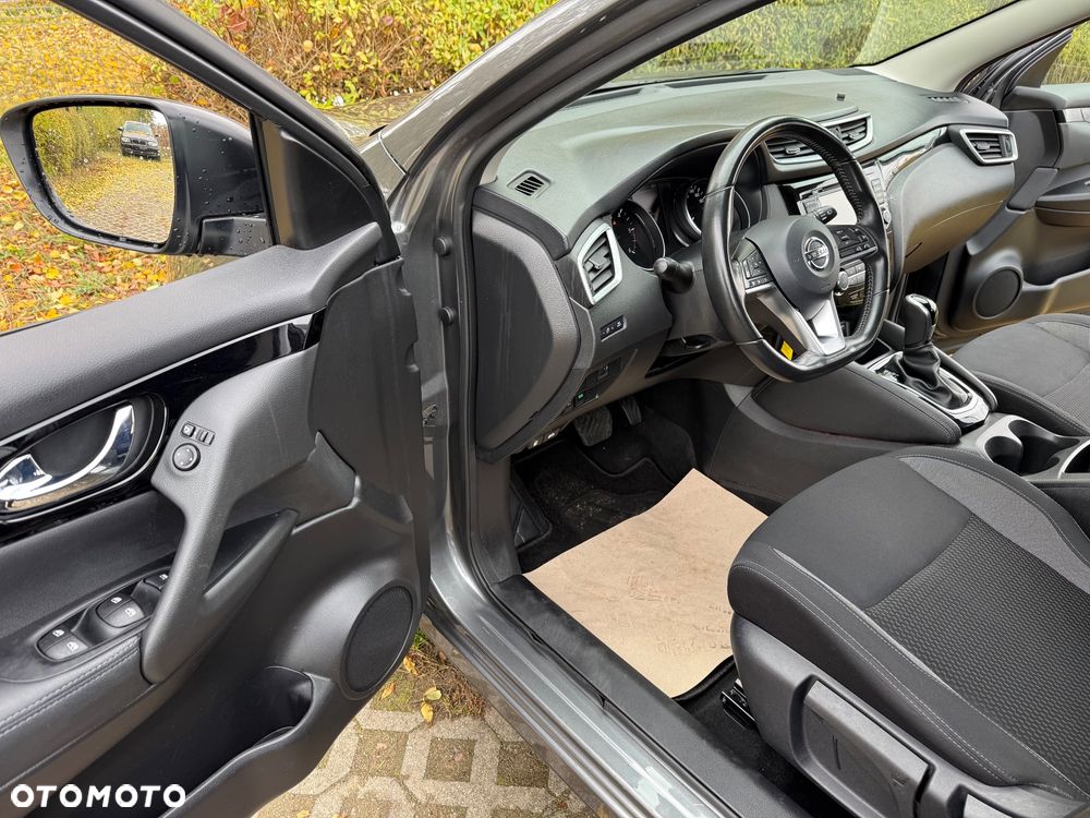 Nissan Qashqai - 13