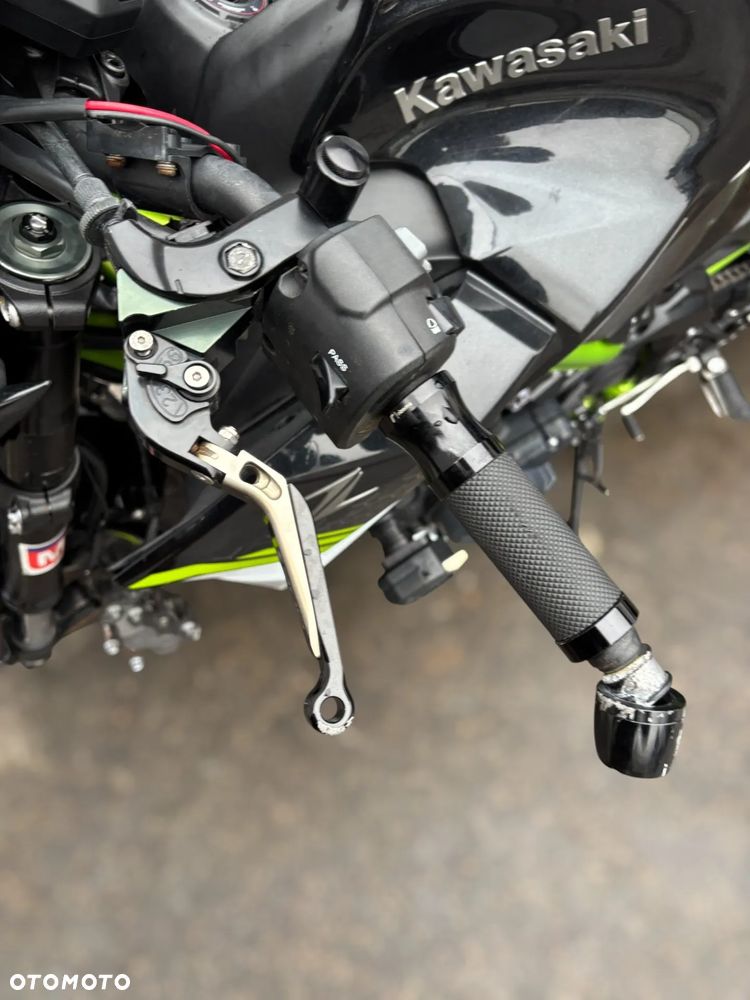 Kawasaki Z 900 - 7