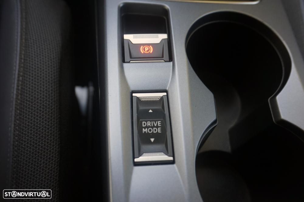 Peugeot 2008 PureTech 100 Allure - 16