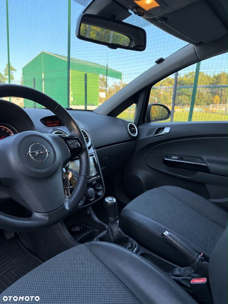 Opel Corsa 2010 photo 5