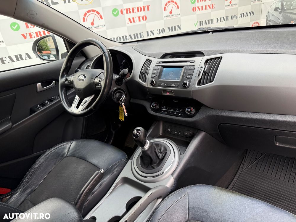 Kia Sportage 2.0 DSL MT 4x4 PREMIUM - 11