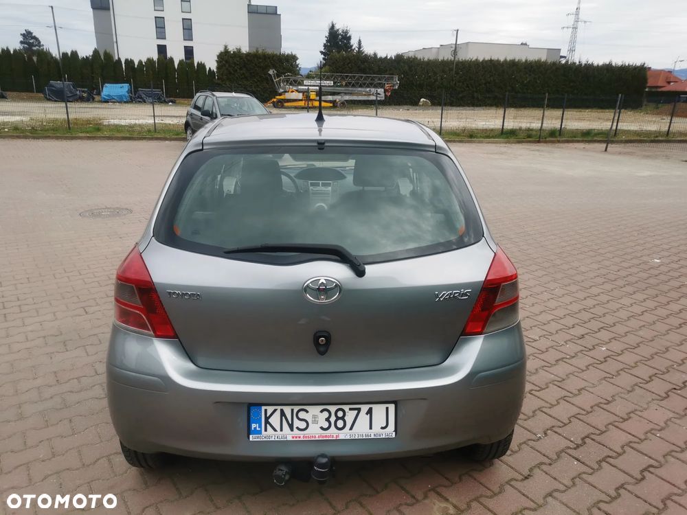 Toyota Yaris 1.4 D-4D Terra A/C - 9