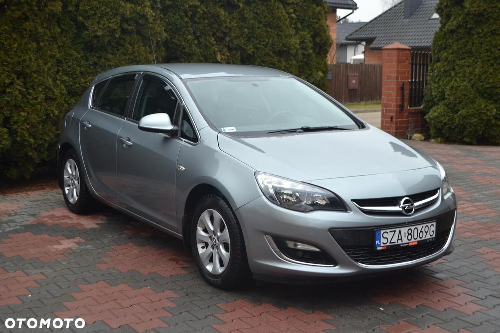 Opel Astra 1.6 Cosmo - 8