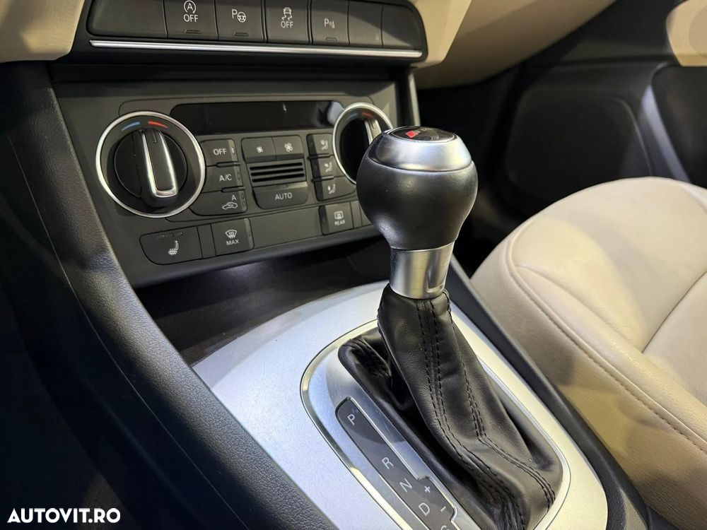 Audi Q3 2.0 TDI Quattro Stronic Design - 21