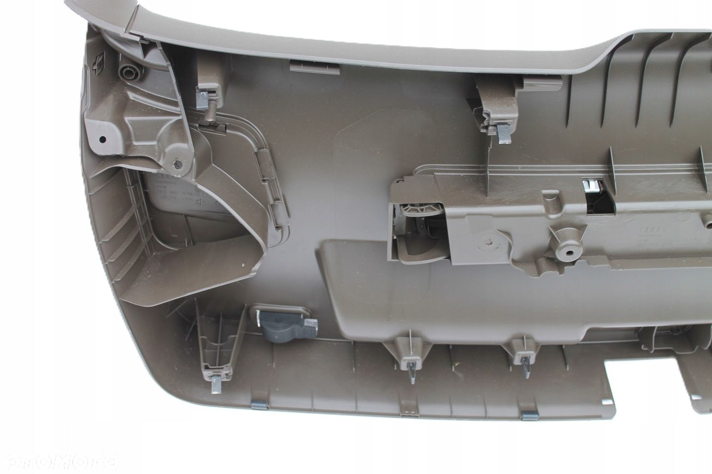 AUDI A4 B8 LIFT OSŁONA TAPICERKA KLAPY BAGAŻNIKA KOMBI BRĄZOWA 8K9867979 - 4