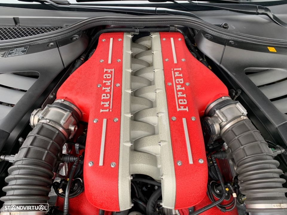 Ferrari FF - 9