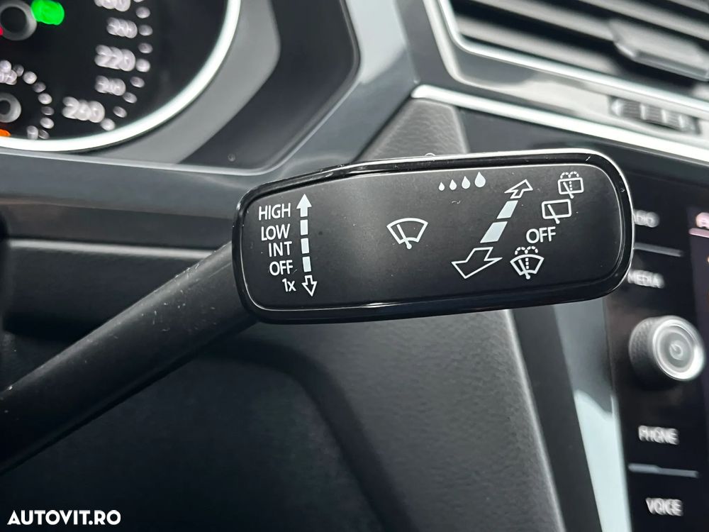 Volkswagen Tiguan 2.0 TDI SCR DSG 4Motion Life - 16