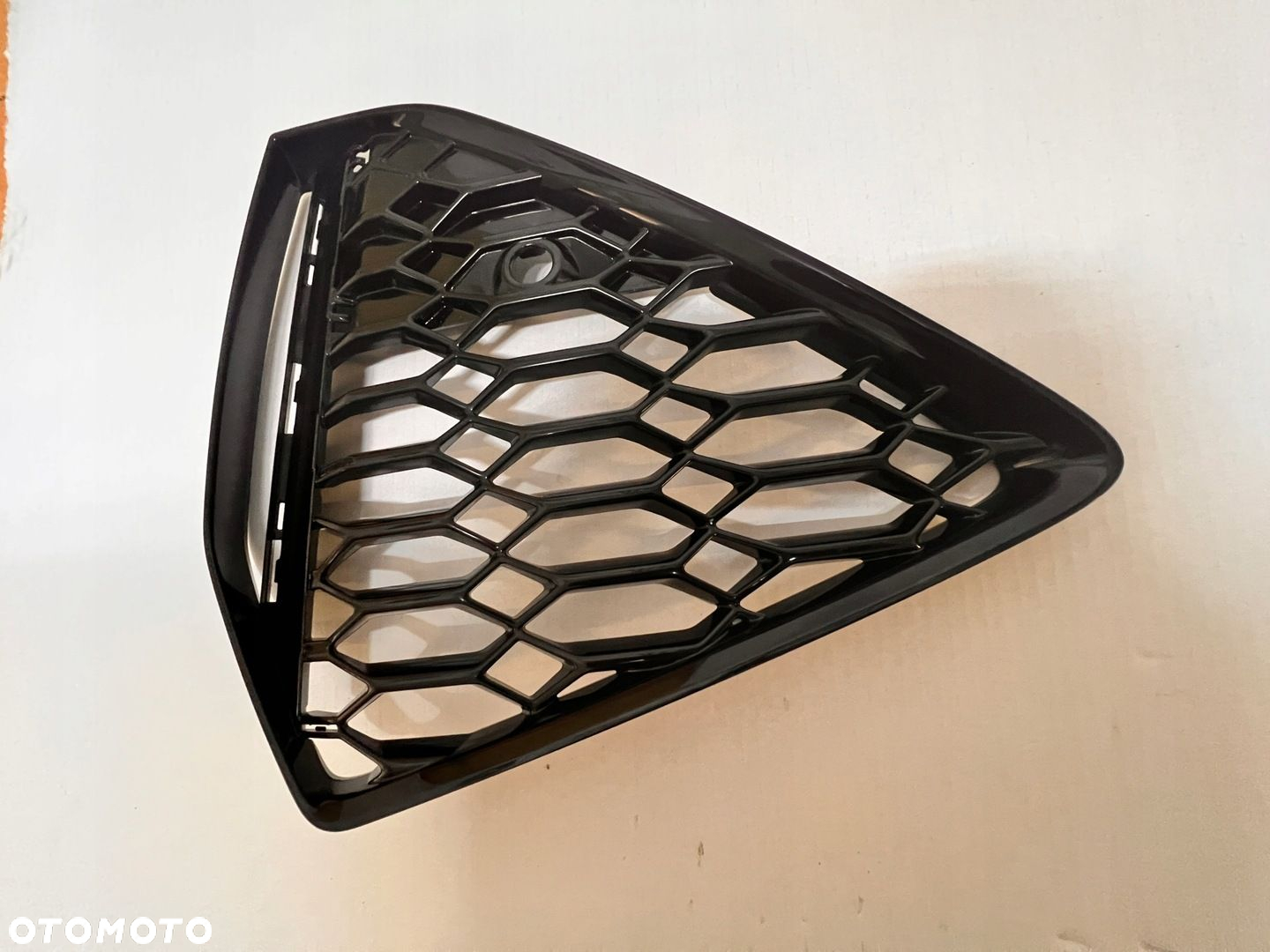 AUDI RS6 RS7 C8 KRATKA ZDERZAKA LEWA PRAWA 4K8 - 6