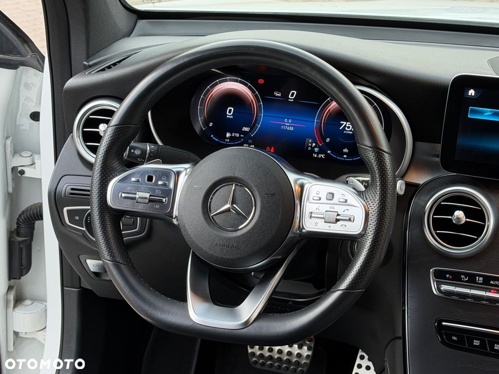 Mercedes-Benz GLS - 25