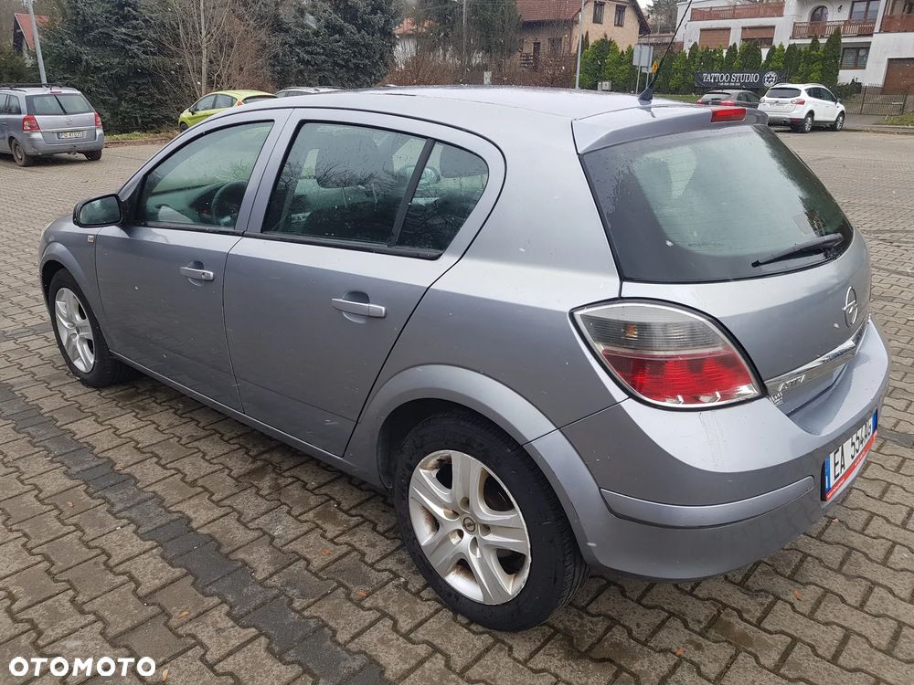 Opel Astra 1.7 CDTI DPF Edition - 3