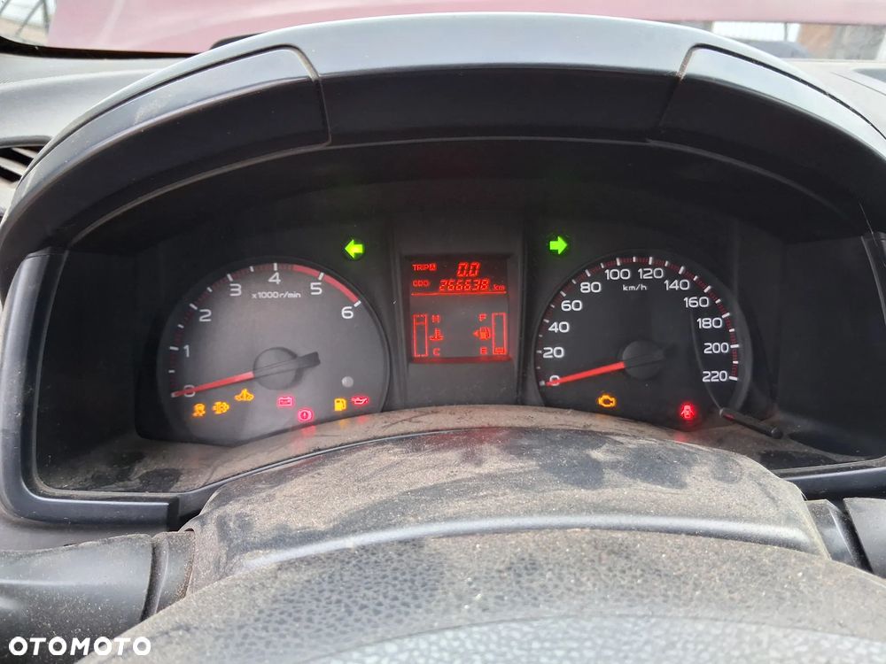 Isuzu D-Max 2.5 DC LSX - 12
