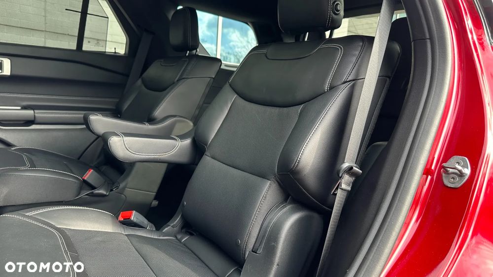 Ford Explorer 3.0 EcoBoost PHEV 4WD ST-Line - 19