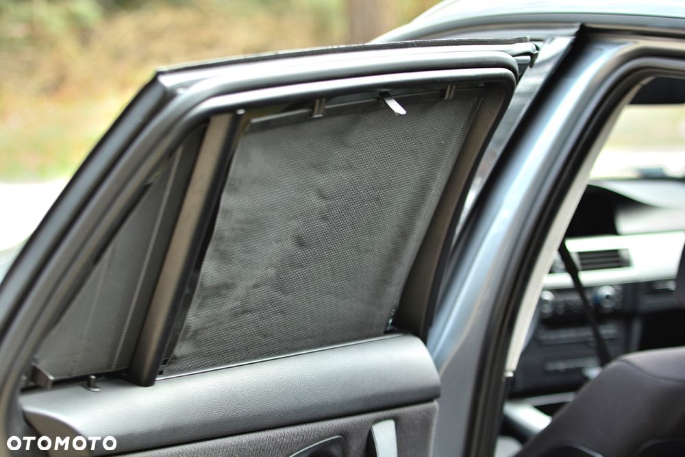 BMW Seria 3 320d - 16