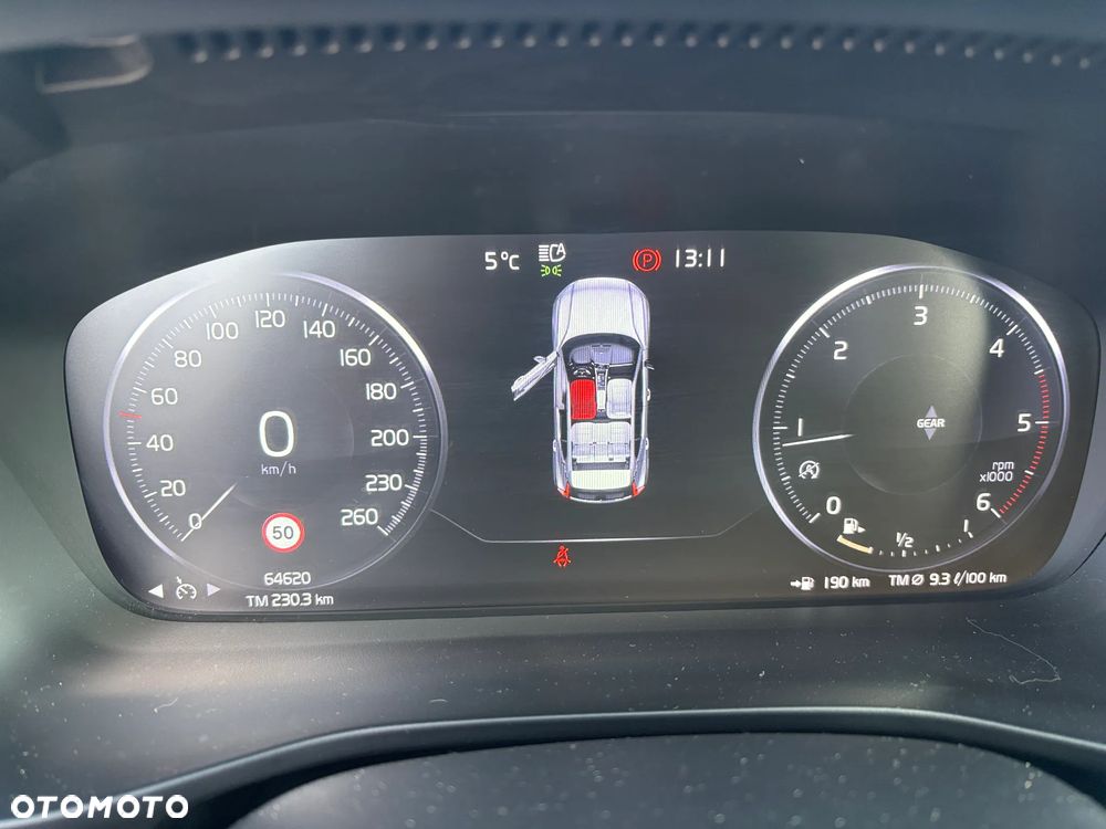 Volvo XC 40 D3 Momentum Pro - 12