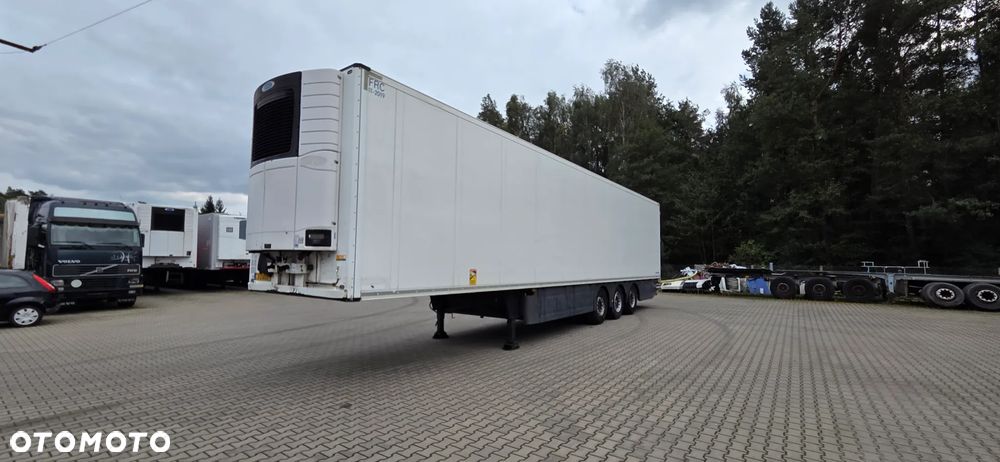 Schmitz Cargobull SKO 24 - 1