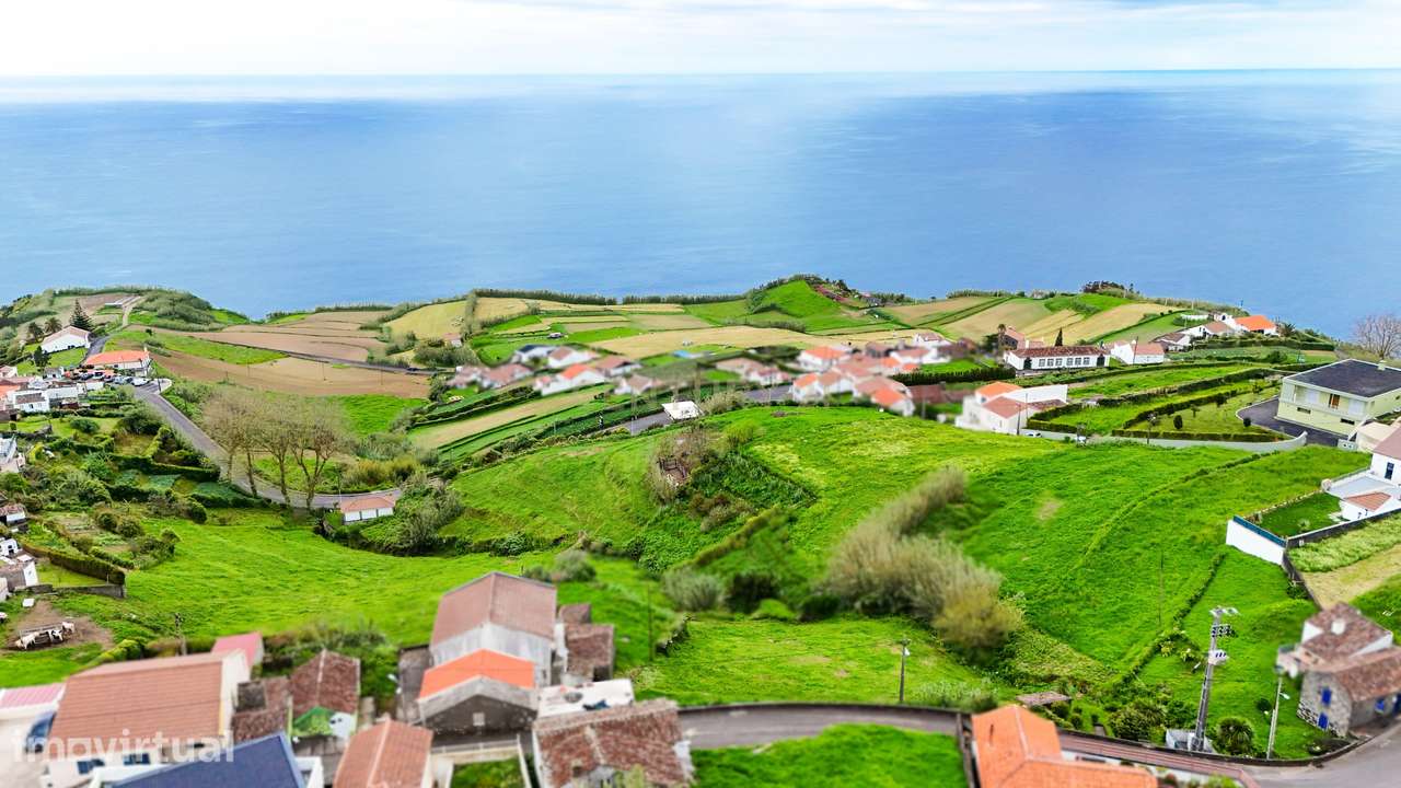 Ruína com Vista Mar e Potencial de Construção – Feteira Grande, Nordes - Grande imagem: 3/10