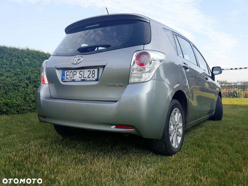 Toyota Verso 2.0 D-4D Sol plus 7os - 10