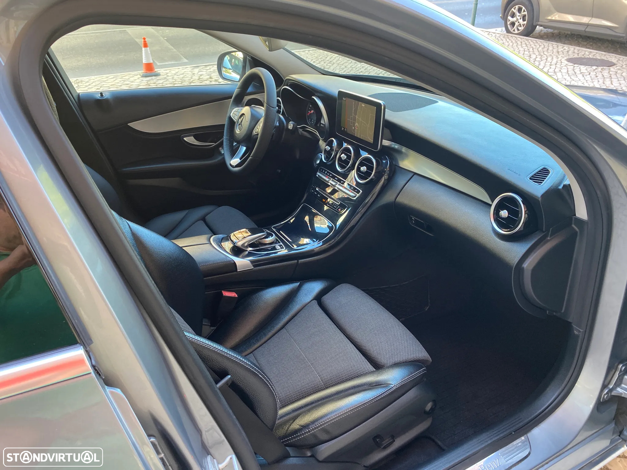 Mercedes-Benz C 220 BlueTEC Avantgarde Aut. - 27