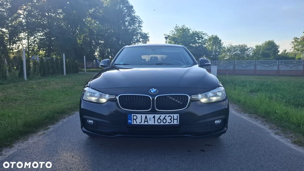 BMW Seria 3 - 8