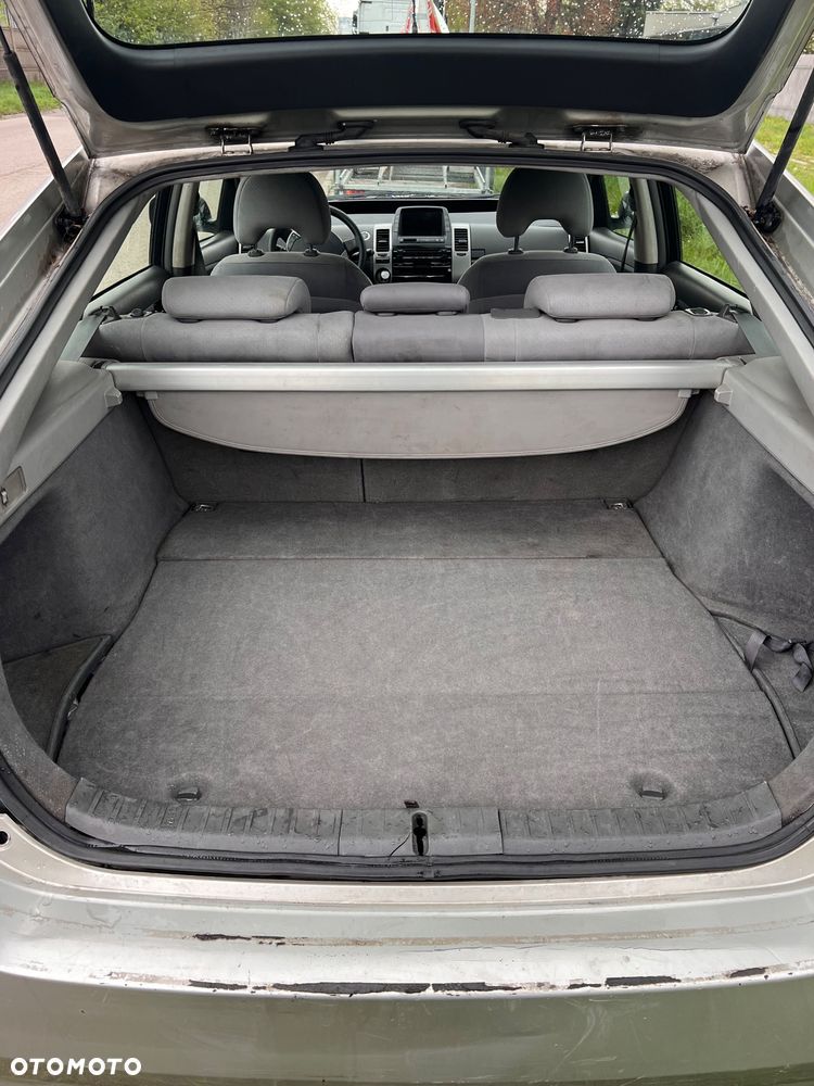 Toyota Prius 1.5 VVT-i Sol - 13