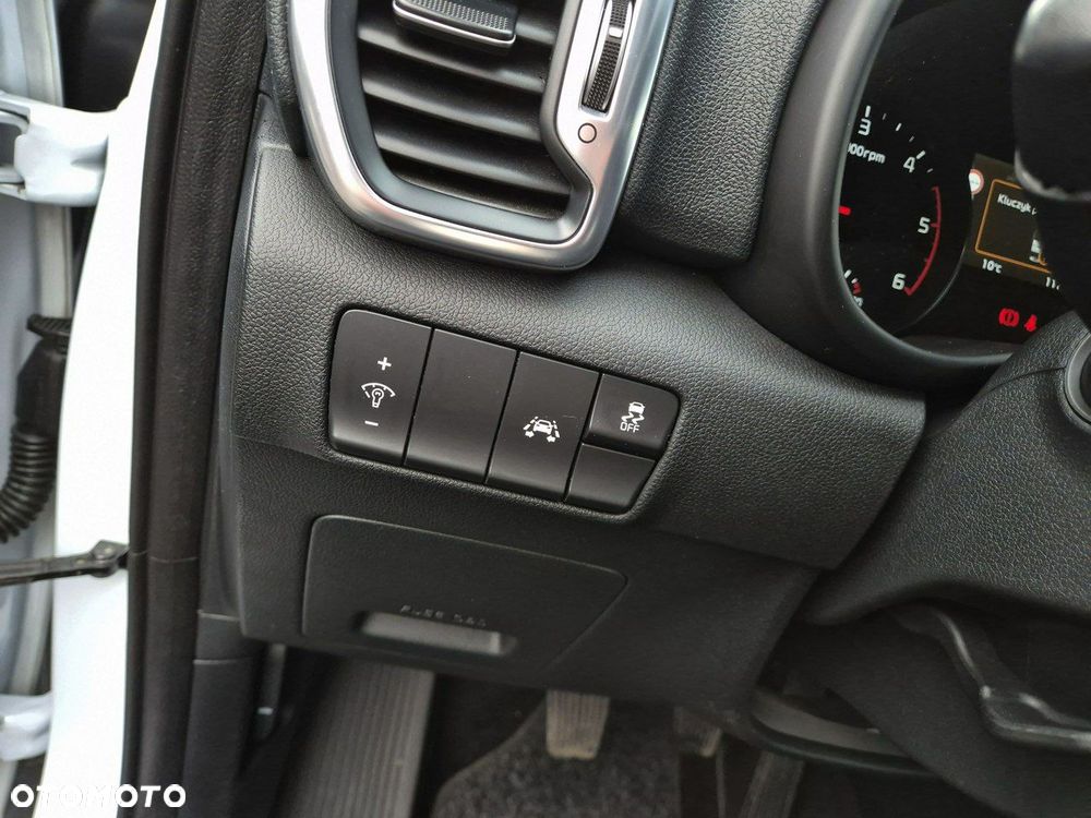 Kia Sportage - 18