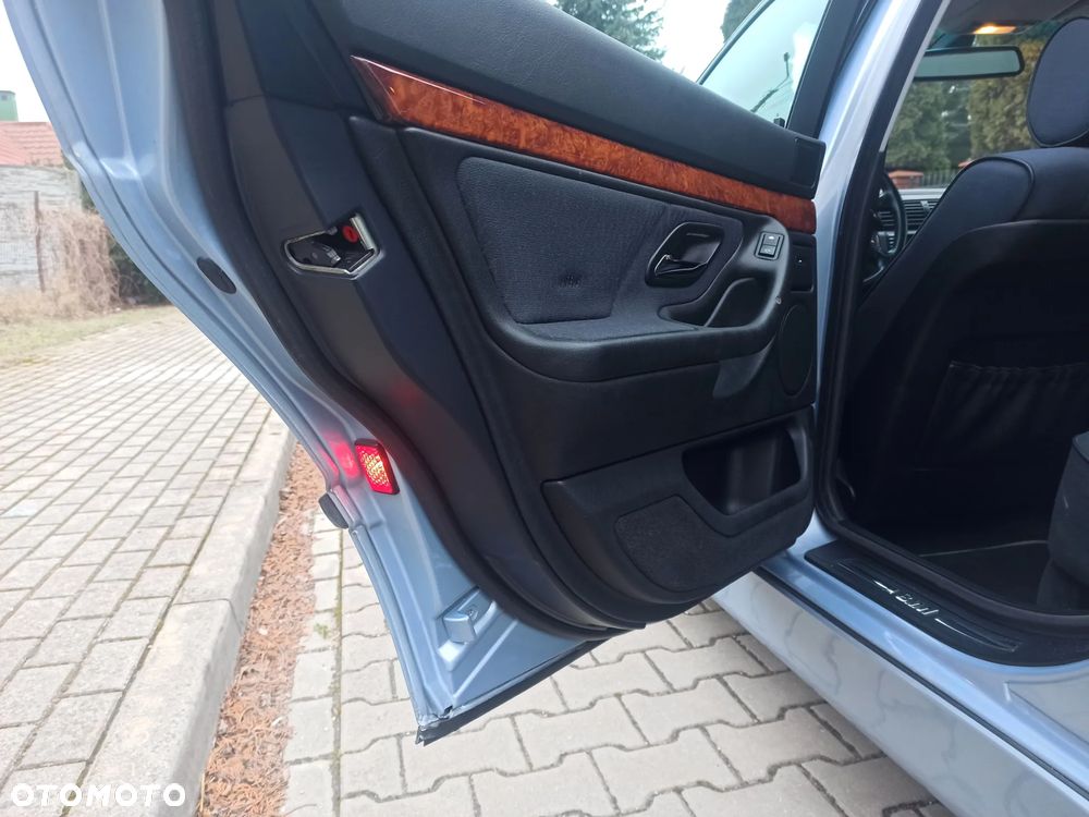 BMW Seria 7 - 14